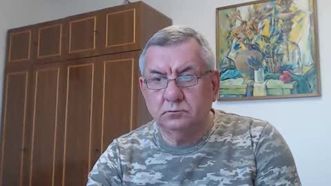 Snapshot of machomale3 chatting on April 2026 04:27:02 PM Macho online show from April 2026 04:27:02 PM