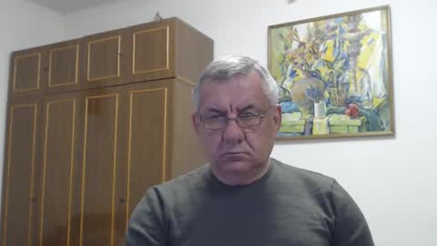 Snapshot of machomale3 chatting on April 2026 05:52:01 PM Macho online show from April 2026 05:52:01 PM
