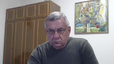 Snapshot of machomale3 chatting on May 2026 08:27:02 PM Macho online show from May 2026 08:27:02 PM