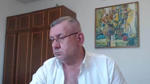 Snapshot of machomale3 chatting on May 2026 04:25:02 PM Macho online show from May 2026 04:25:02 PM