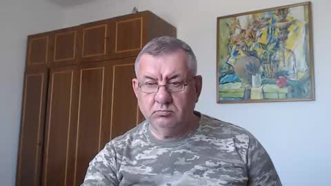 Snapshot of machomale3 chatting on May 2026 01:06:01 PM Macho online show from May 2026 01:06:01 PM