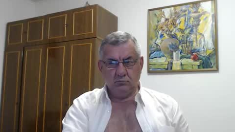 Snapshot of machomale3 chatting on June 2026 06:47:01 PM Macho online show from June 2026 06:47:01 PM