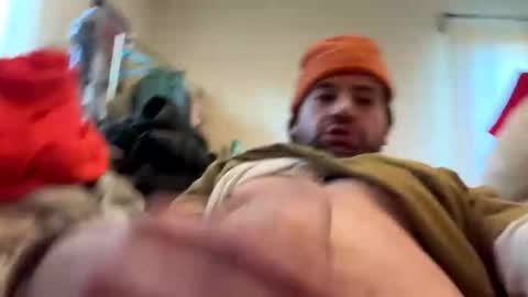 Snapshot of macrogirth chatting on January 2026 01:37:02 PM macrogirth online show from January 2026 01:37:02 PM