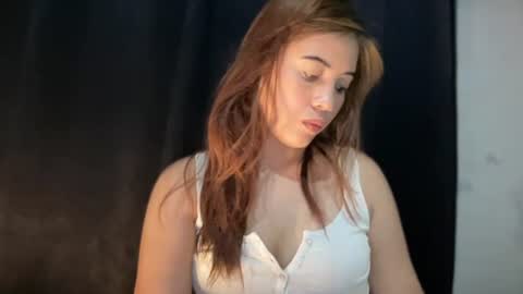 Snapshot of macycollinx chatting on July 2026 04:38:02 AM Maceey online show from July 2026 04:38:02 AM