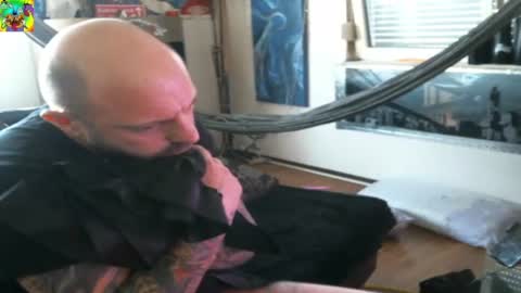 Snapshot of mad_dem0n chatting on March 2025 02:18:02 PM Manuel online show from March 2025 02:18:02 PM