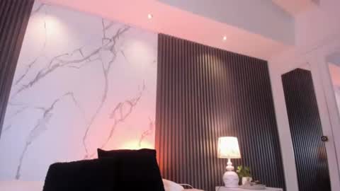 Snapshot of madame_lilith chatting on June 2026 11:21:02 AM madame lilith online show from June 2026 11:21:02 AM