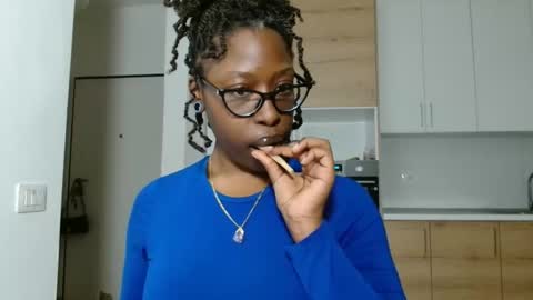 YourMadamIndigo online show from January 2026 05:27:01 PM