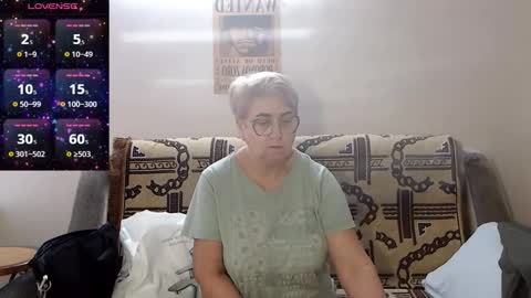 Snapshot of madammargaret chatting on December 2025 09:29:02 AM Margaret online show from December 2025 09:29:02 AM