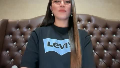 Alison Kloss online show from April 2026 11:04:01 PM