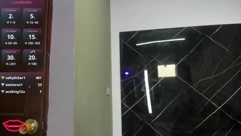 maddie 09 online show from March 2025 03:04:01 PM