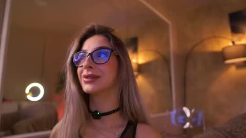 Maddie online show from April 2026 06:45:01 PM