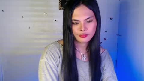 Snapshot of maddiejackson chatting on December 2024 03:22:02 PM Im ZY DONT FORGET TO FOLLOW ME - online show from December 2024 03:22:02 PM