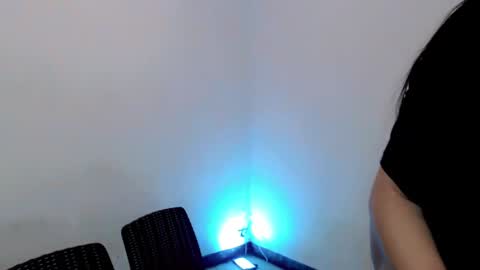 Snapshot of maddiejackson chatting on January 2025 09:13:01 PM Im ZY DONT FORGET TO FOLLOW ME - online show from January 2025 09:13:01 PM
