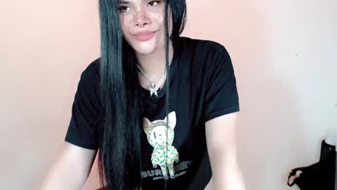 Snapshot of maddiejackson chatting on January 2025 05:24:02 PM Im ZY DONT FORGET TO FOLLOW ME - online show from January 2025 05:24:02 PM