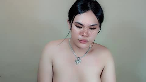 Snapshot of maddiejackson chatting on March 2025 08:20:02 PM Im ZY DONT FORGET TO FOLLOW ME - online show from March 2025 08:20:02 PM