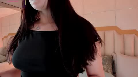 Snapshot of maddieparker chatting on May 2026 02:57:02 PM online show from May 2026 02:57:02 PM