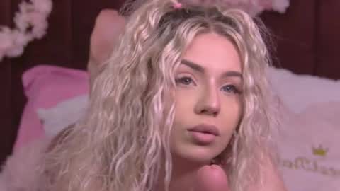 Maddison online show from July 2026 05:02:02 AM