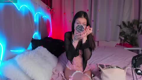 maddyfever online show from June 2026 05:03:02 AM