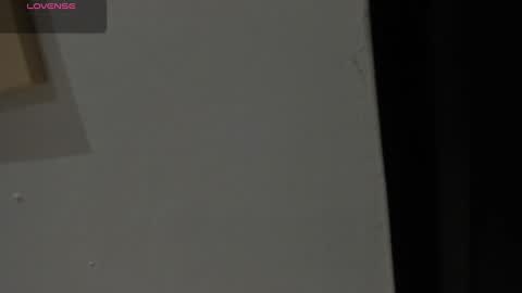 Lina  online show from February 2025 06:42:02 PM