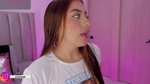 Lina  online show from February 2026 10:52:02 PM