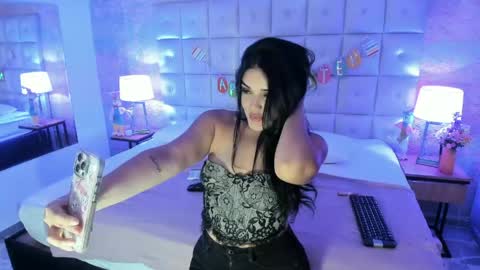 Snapshot of maddysexx_ chatting on April 2026 11:39:02 AM Maddy online show from April 2026 11:39:02 AM