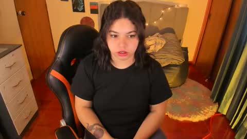 madelaine_taylor online show from September 2025 11:21:01 AM