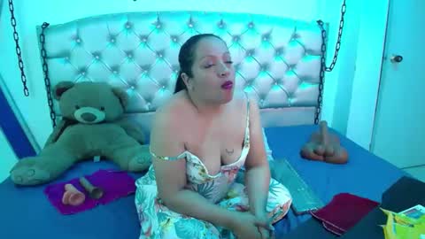 Madeleine online show from December 2024 02:42:01 AM