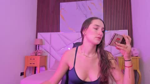 Madeline  online show from January 2026 03:55:01 AM