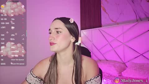 Snapshot of madeline_sweet_ chatting on March 2026 02:28:01 AM Madeline online show from March 2026 02:28:01 AM