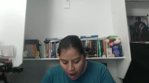 Letty online show from October 2025 03:01:02 PM