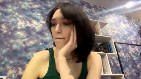 Snapshot of madgeflewelling chatting on November 2025 10:54:01 AM madgeflewelling online show from November 2025 10:54:01 AM