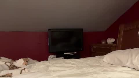 madibaby999 online show from September 2025 12:33:01 AM