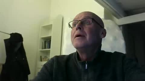 madio1187940 online show from November 2025 01:49:01 AM