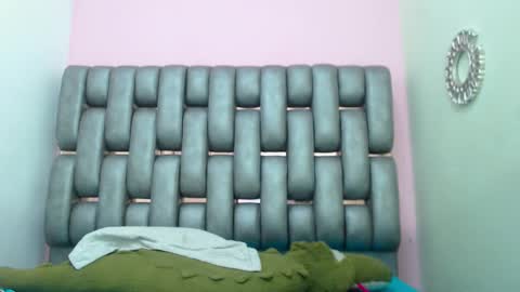 Snapshot of madison_copers chatting on November 2025 01:37:02 PM M A D I S O N online show from November 2025 01:37:02 PM