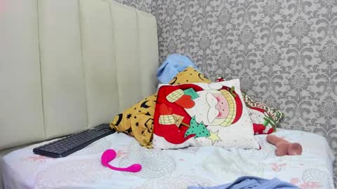 Snapshot of madison_rowan chatting on January 2025 05:58:02 AM MADI online show from January 2025 05:58:02 AM