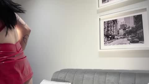 madison  online show from September 2025 03:11:01 AM