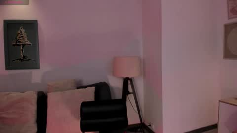 Snapshot of madisoncollinsx chatting on November 2025 08:09:01 PM Maddi Collins online show from November 2025 08:09:01 PM