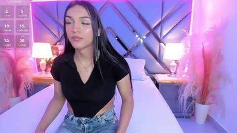 Maddi online show from May 2026 06:57:01 PM