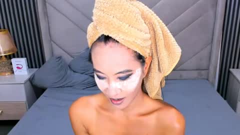 Snapshot of madisonsilva chatting on July 2026 07:59:02 AM Madison Silva online show from July 2026 07:59:02 AM