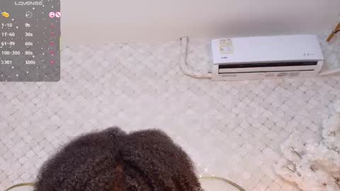 Madisson Lopez online show from October 2025 03:34:01 AM