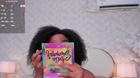 Madisson Lopez online show from November 2025 09:48:02 PM