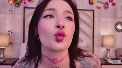 MadissonPayton online show from July 2026 02:12:01 PM