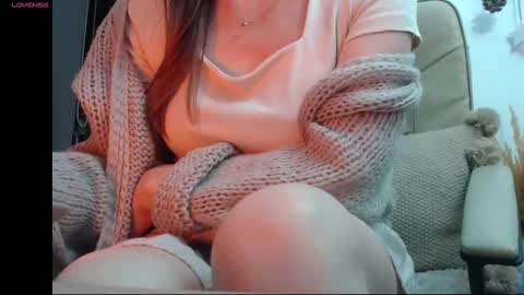 Snapshot of madyqueen chatting on January 2025 07:34:02 PM Mara online show from January 2025 07:34:02 PM