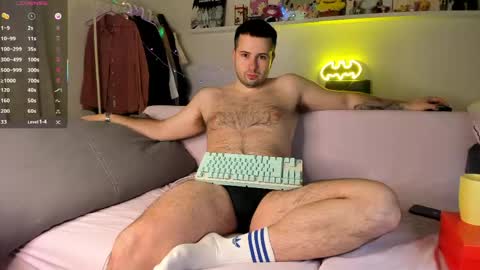 Gregory online show from April 2026 04:32:01 AM