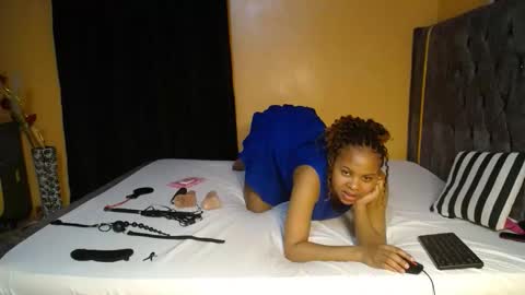 PENDO AND VIV online show from October 2025 05:17:01 PM