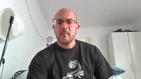 maestroalvarez online show from March 2026 12:13:01 PM