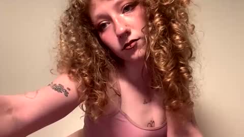 maevebabexo online show from December 2025 03:03:02 AM