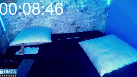 maevekuro online show from March 2025 10:05:02 PM