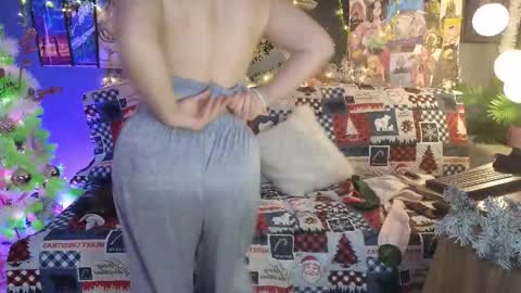 mafecosecret online show from December 2025 05:15:02 AM