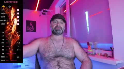 Magabear online show from May 2026 11:44:01 PM